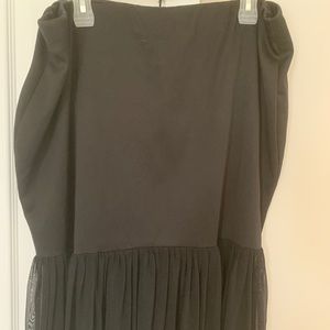 Black shear skirt